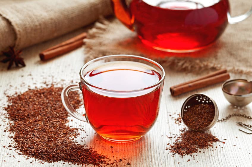 Herbata Rooibos – właściwości, działanie i odchudzanie